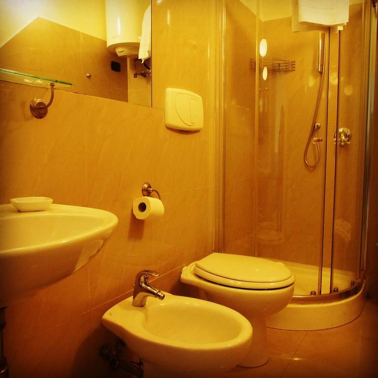 Bed and Breakfast Svevaus Бари Экстерьер фото