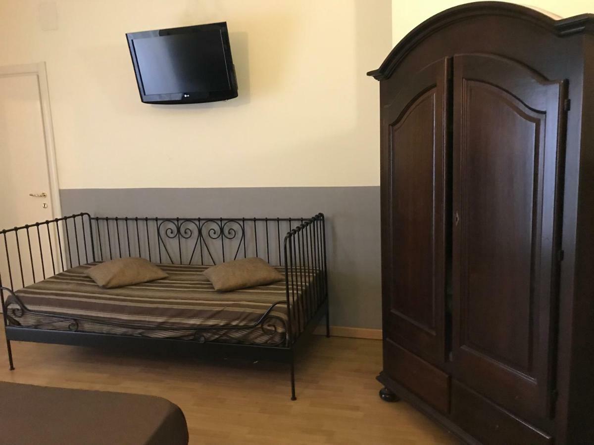 Bed and Breakfast Svevaus Бари Экстерьер фото